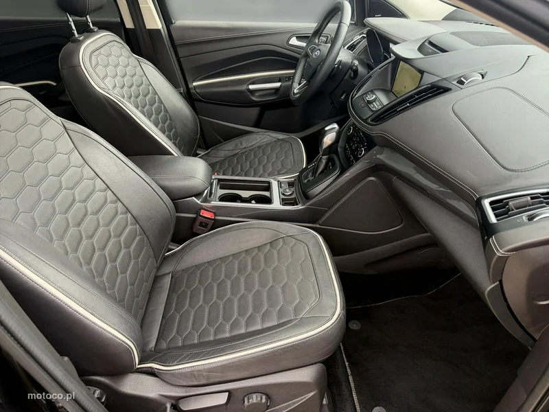 Ford Kuga II 25