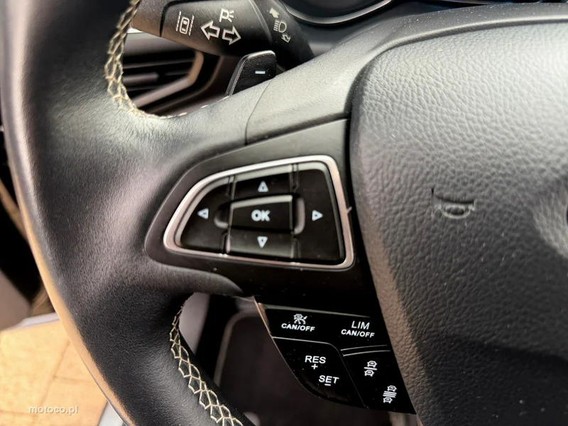 Ford Kuga II 32