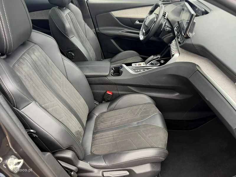Peugeot 3008 24