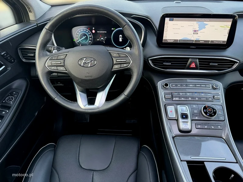 Hyundai SANTA FE 18