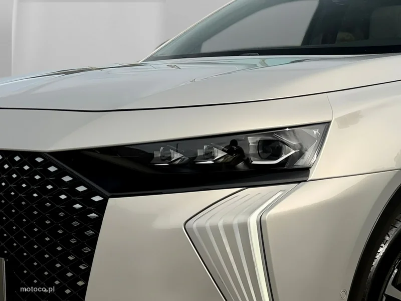DS Automobiles DS 7 Crossback 9