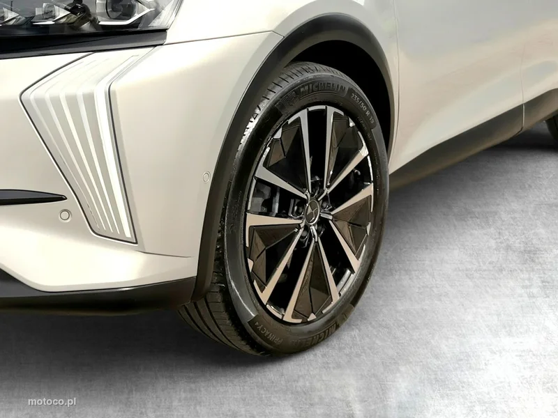 DS Automobiles DS 7 Crossback 10