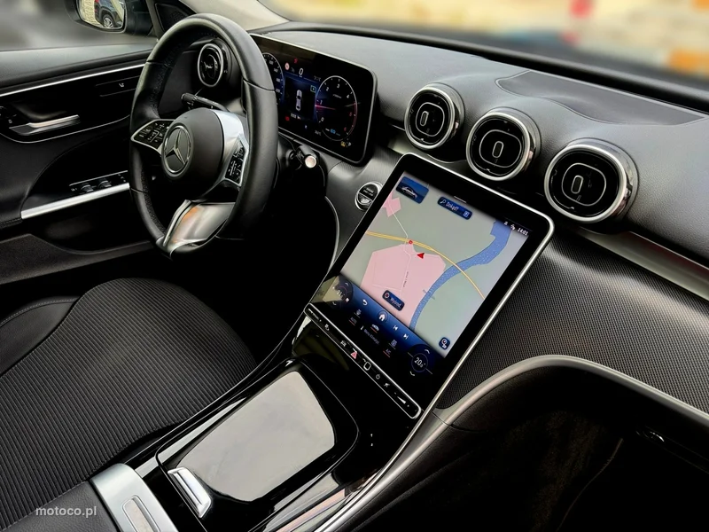 Mercedes-Benz Klasa C W206 C 220 24