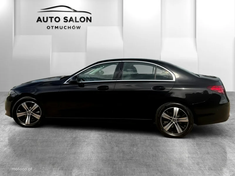 Mercedes-Benz Klasa C W206 C 220 8