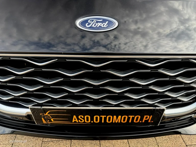 Ford Kuga III 11