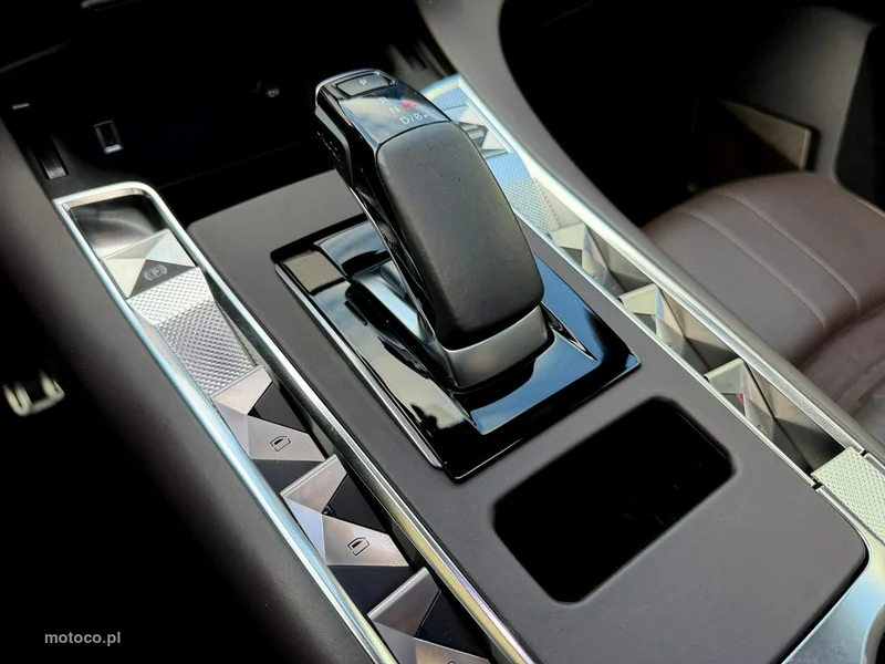 DS Automobiles DS 7 Crossback 34