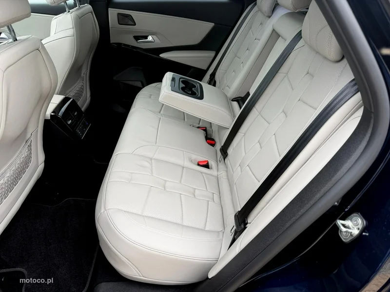 DS Automobiles DS 7 Crossback 23