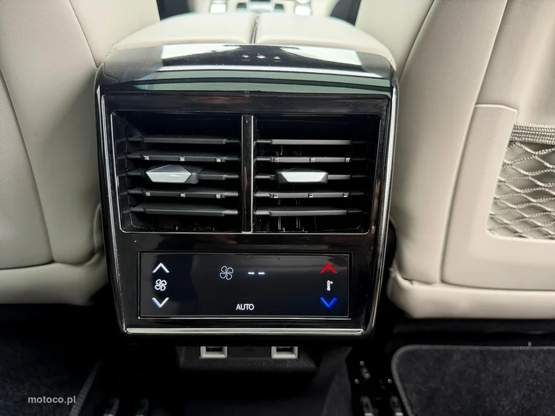 DS Automobiles DS 7 Crossback 28