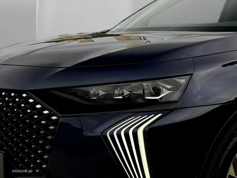 DS Automobiles DS 7 Crossback 9