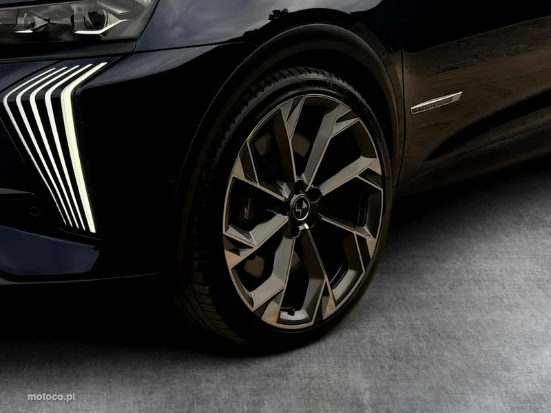DS Automobiles DS 7 Crossback 10