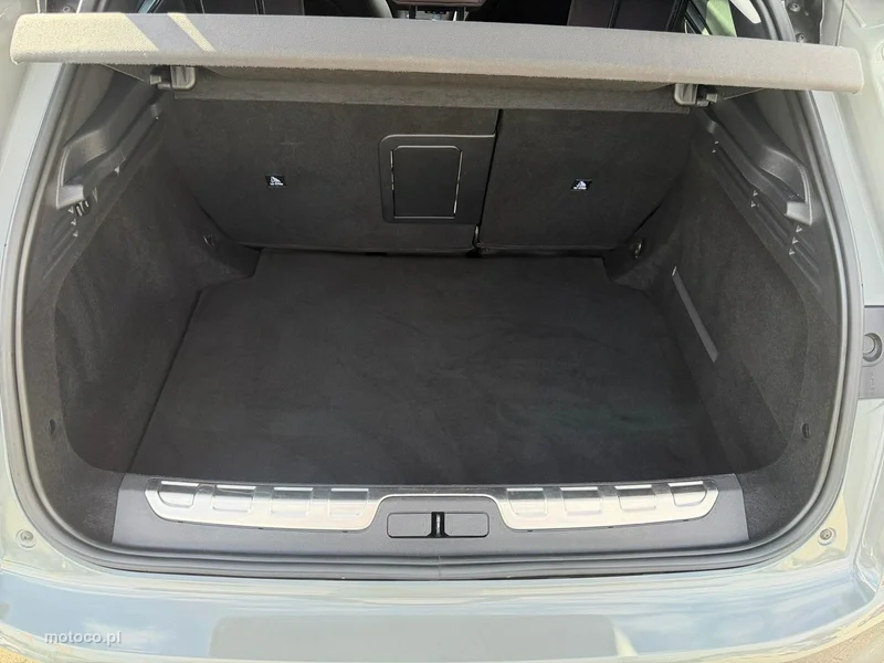 DS Automobiles DS 4 12