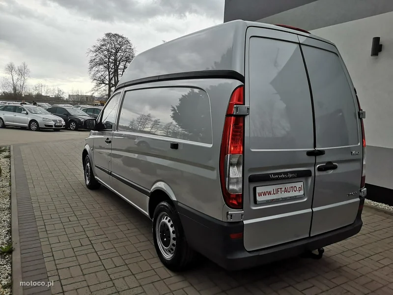 Mercedes-Benz Vito 10