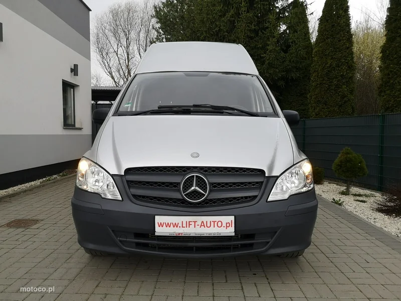 Mercedes-Benz Vito 2