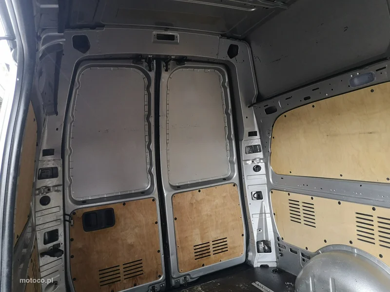 Mercedes-Benz Vito 11