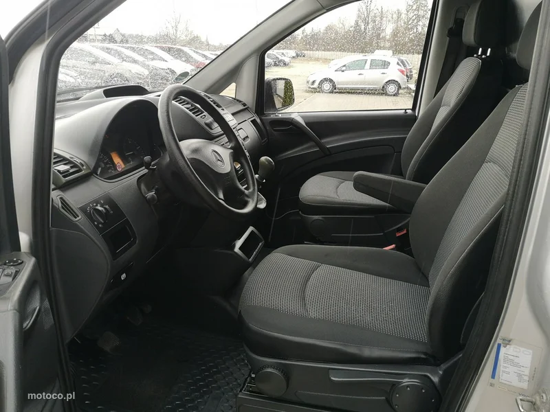 Mercedes-Benz Vito 14