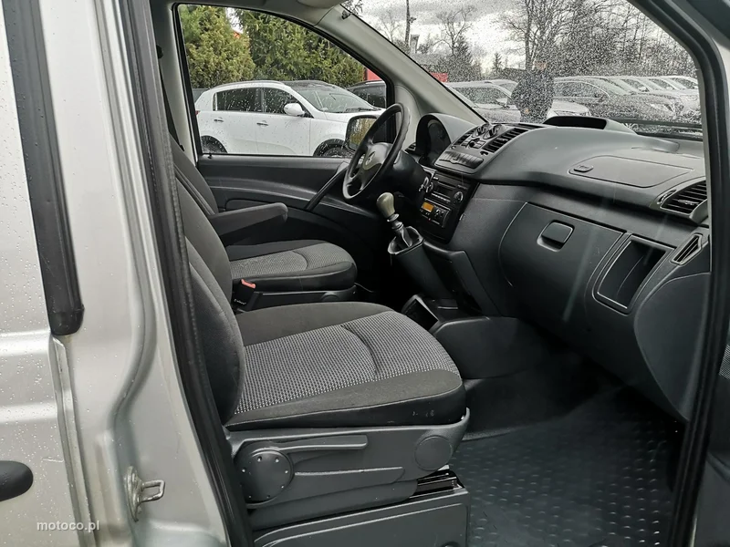 Mercedes-Benz Vito 19