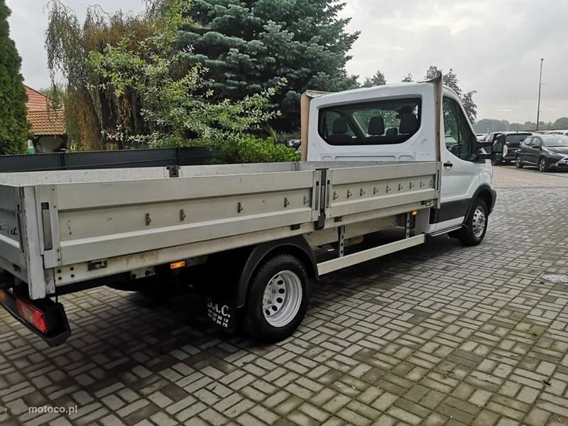 Ford Transit 5