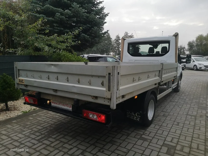 Ford Transit 6