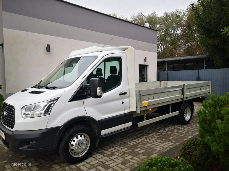 Ford Transit 10
