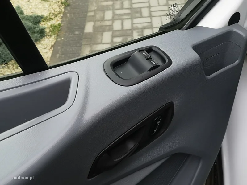 Ford Transit 11