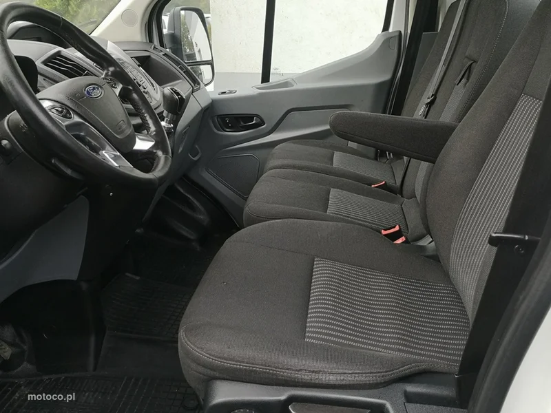 Ford Transit 16