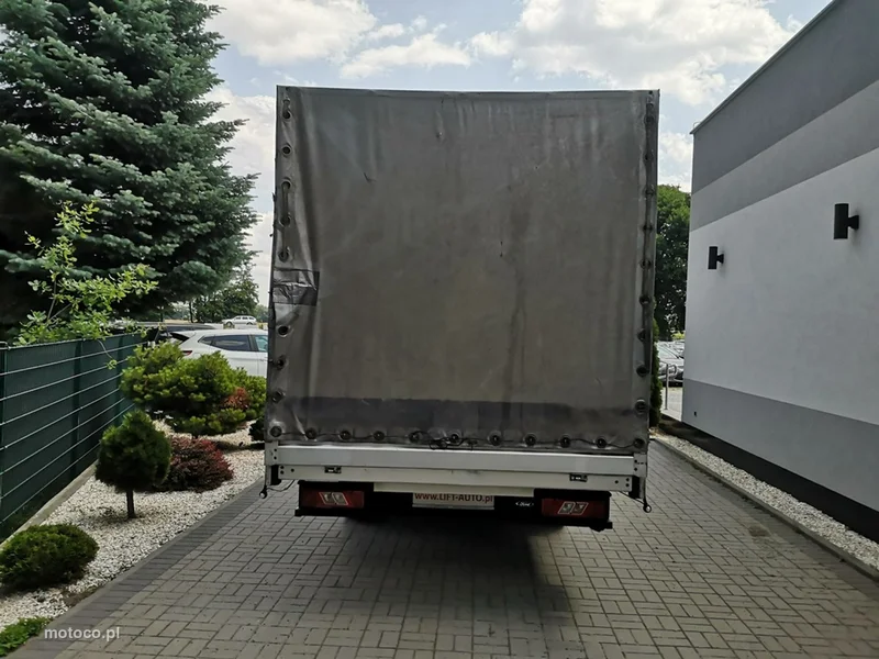 Ford Transit 5