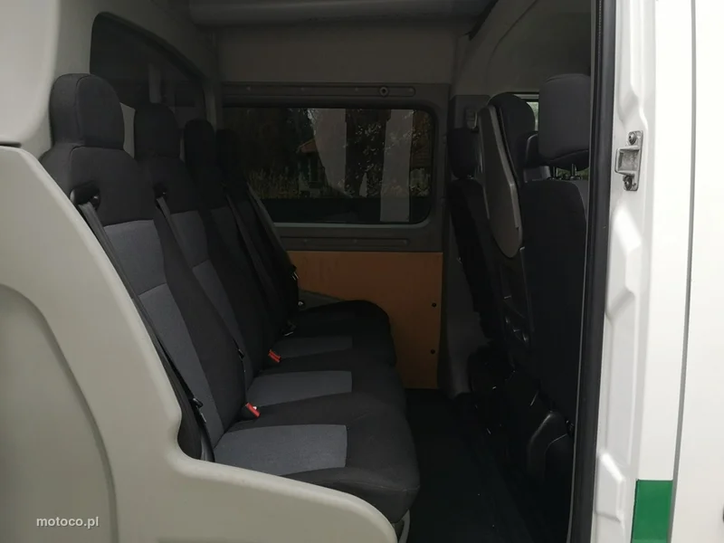 Renault Master 19