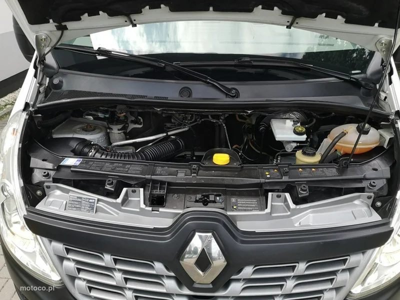Renault Master 27
