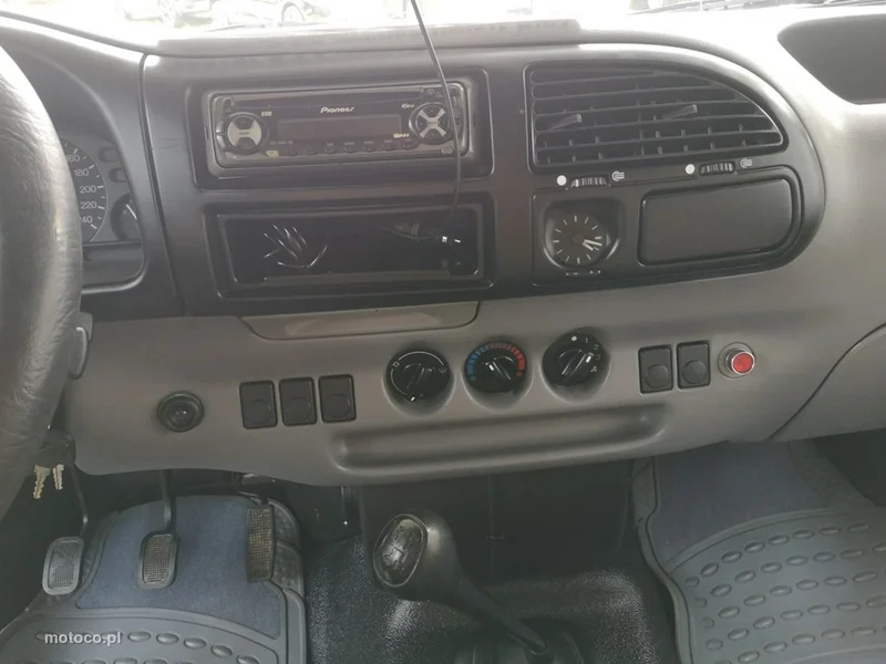 Ford Transit 28