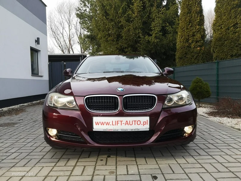 BMW Seria 3 E90 318 2