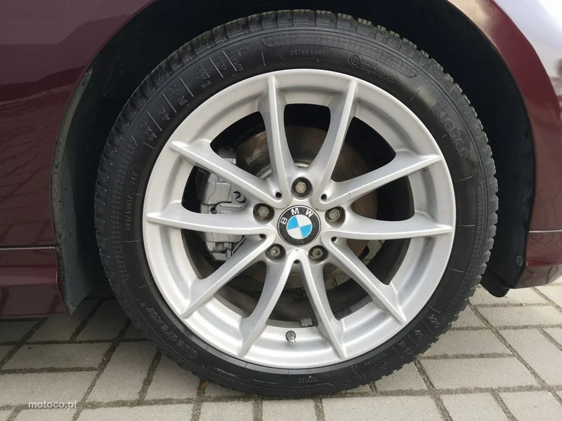 BMW Seria 3 E90 318 24