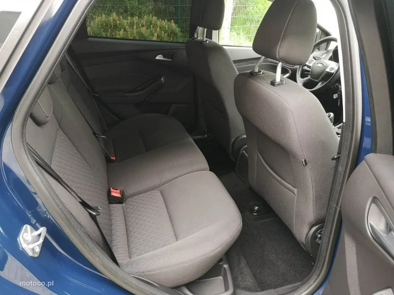 Ford Focus III 12