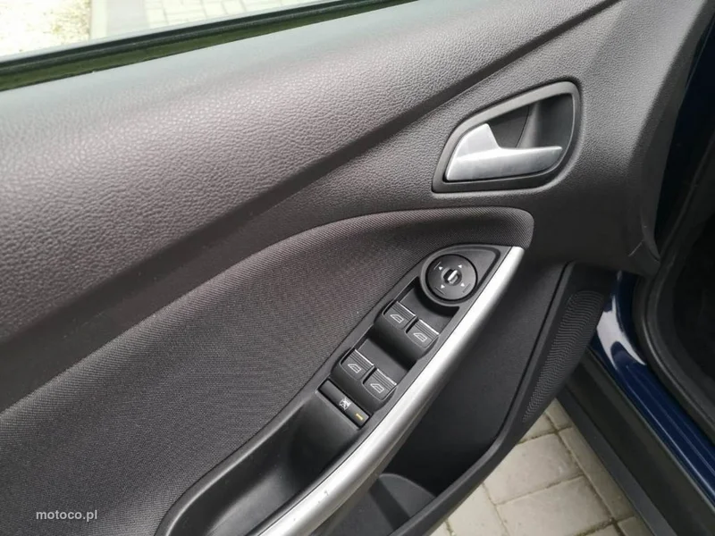 Ford Focus III 15