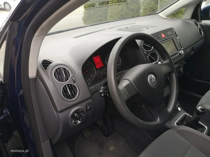 Volkswagen Golf Plus V 12