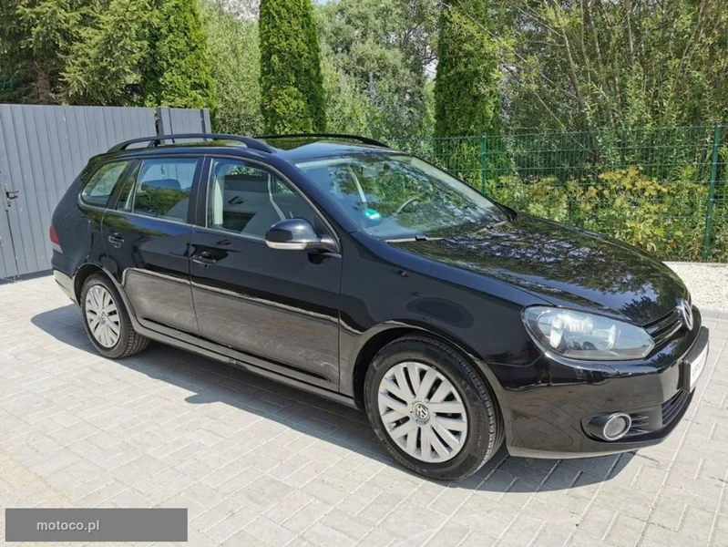 Volkswagen Golf VI 16