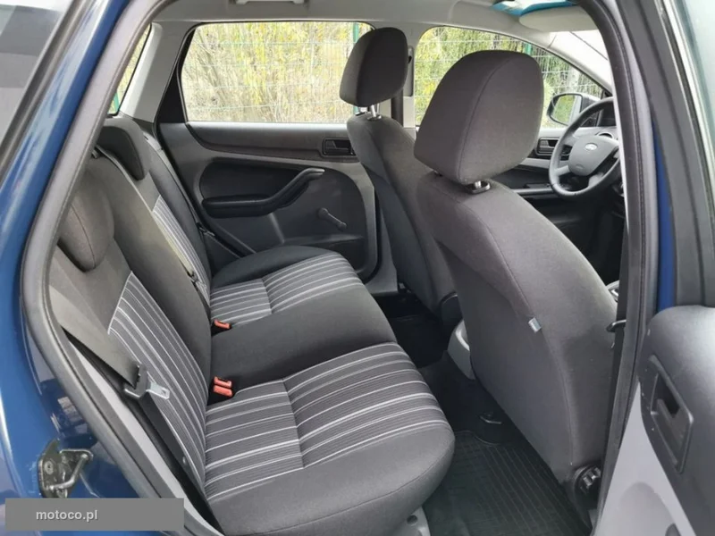 Ford Focus II 15