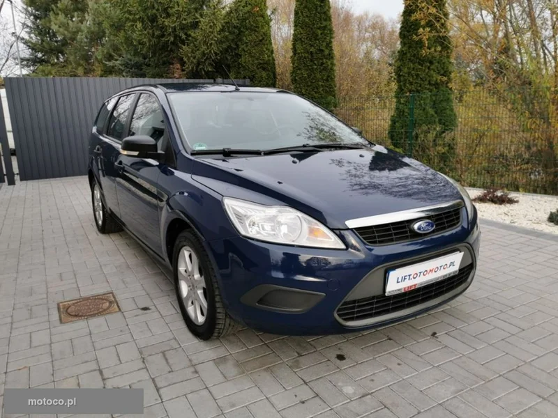 Ford Focus II 3