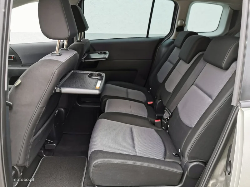 Mazda 5 15