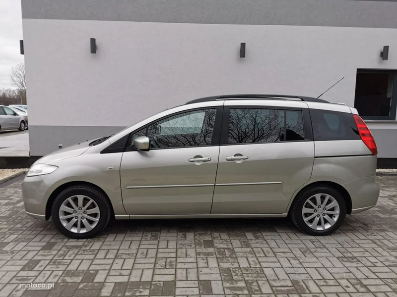 Mazda 5 9