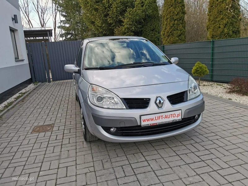 Renault Scenic II 3