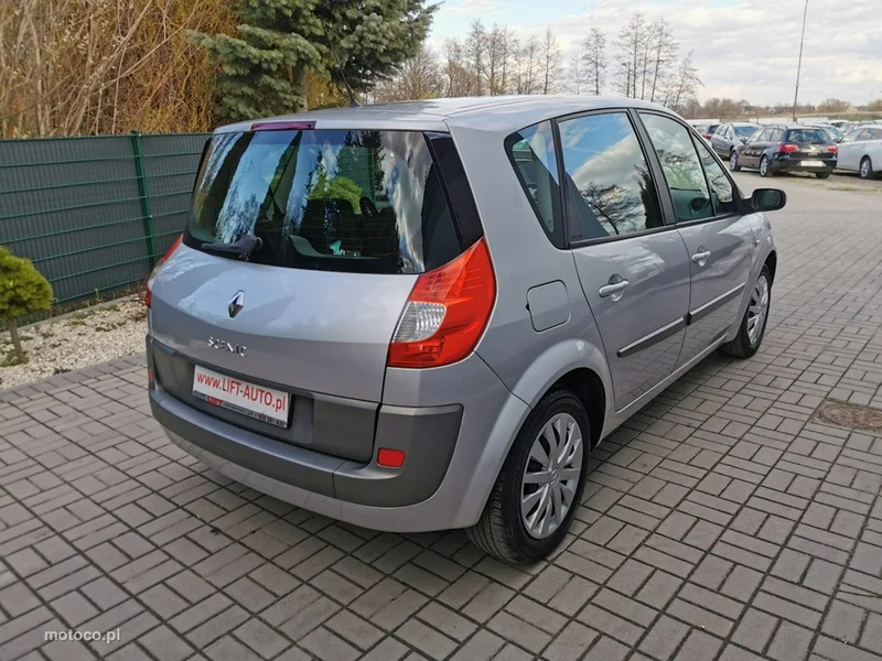 Renault Scenic II 6