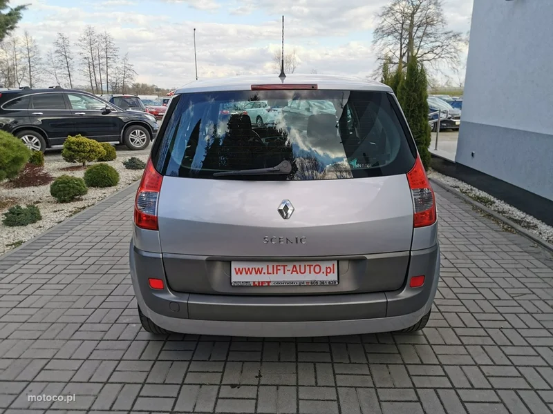 Renault Scenic II 8