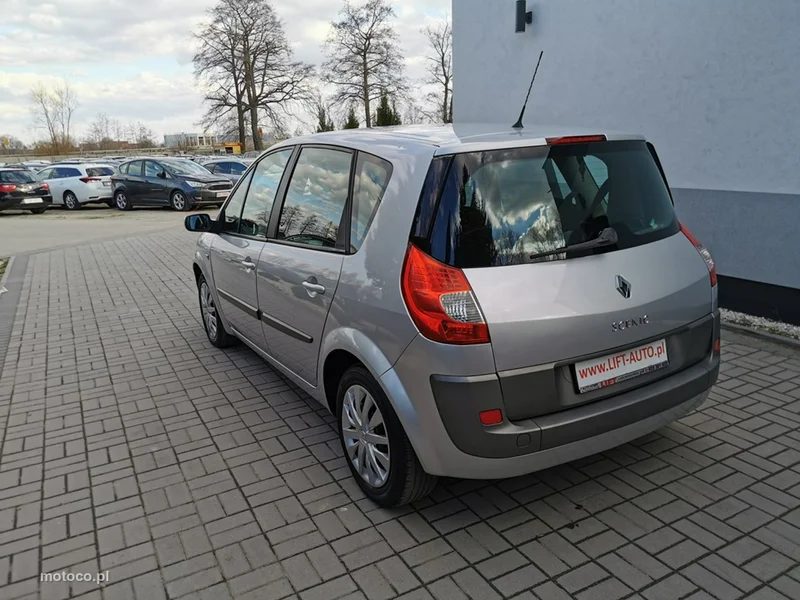 Renault Scenic II 10
