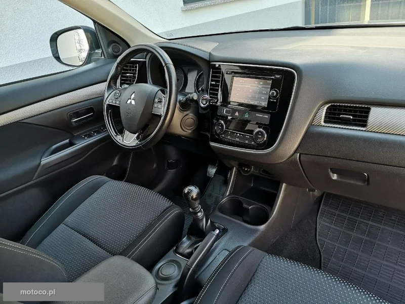 Mitsubishi Outlander 19