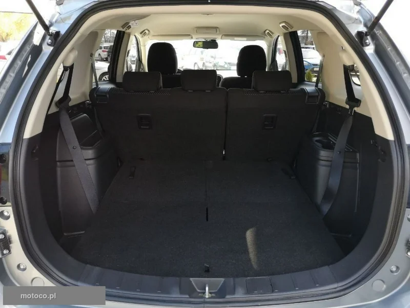 Mitsubishi Outlander 7