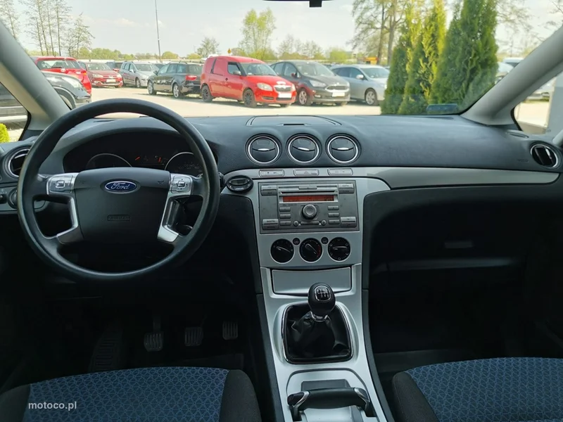 Ford S-Max I 14