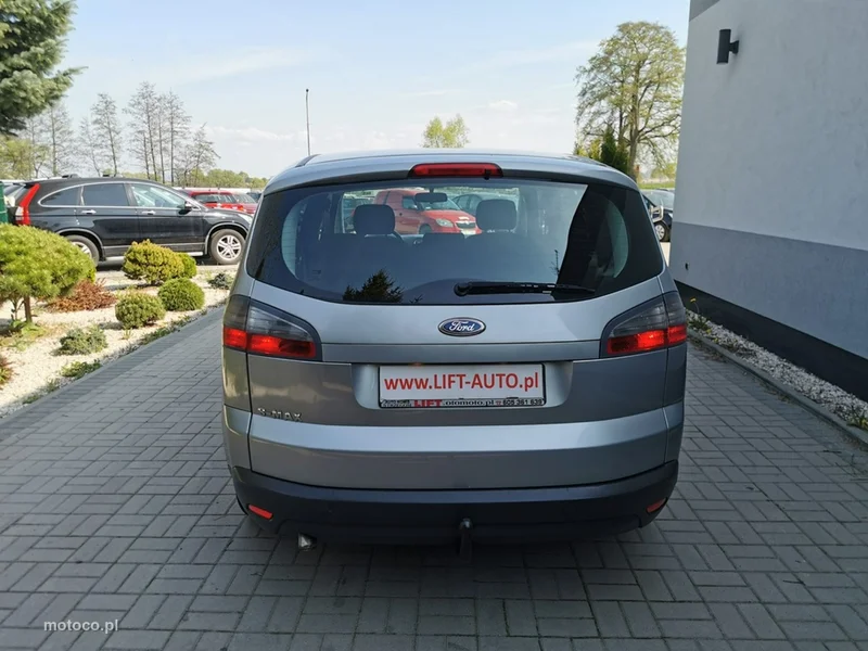 Ford S-Max I 9