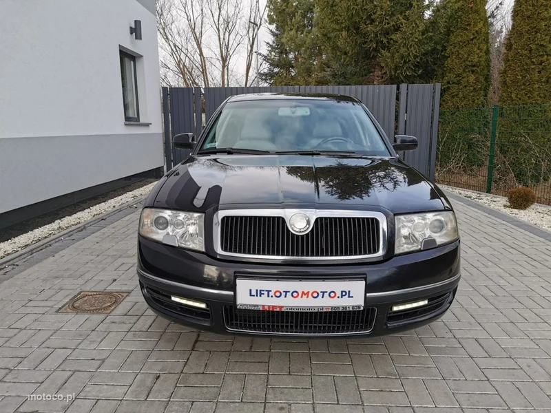 Skoda Superb I 2