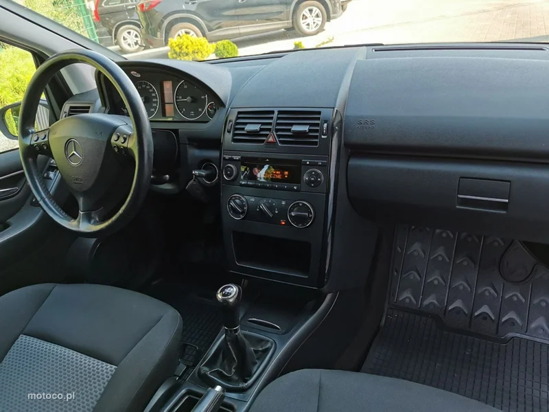 Mercedes-Benz Klasa A W169 A 180 12