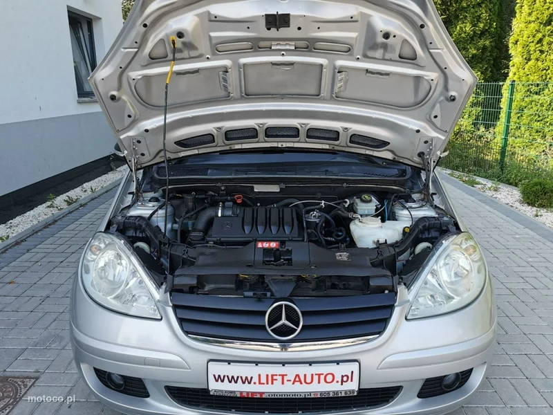 Mercedes-Benz Klasa A W169 A 180 16